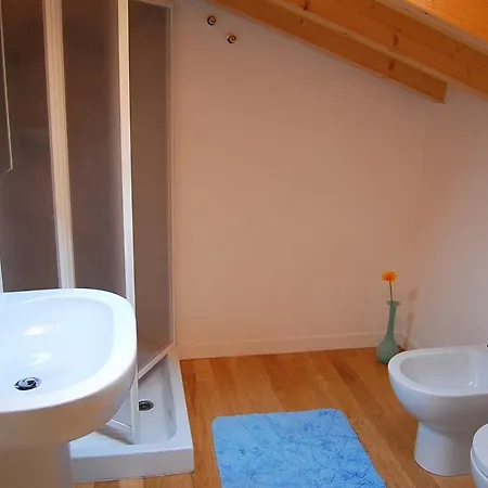 Apartment With Swimming Pool And Garden - Beahost *